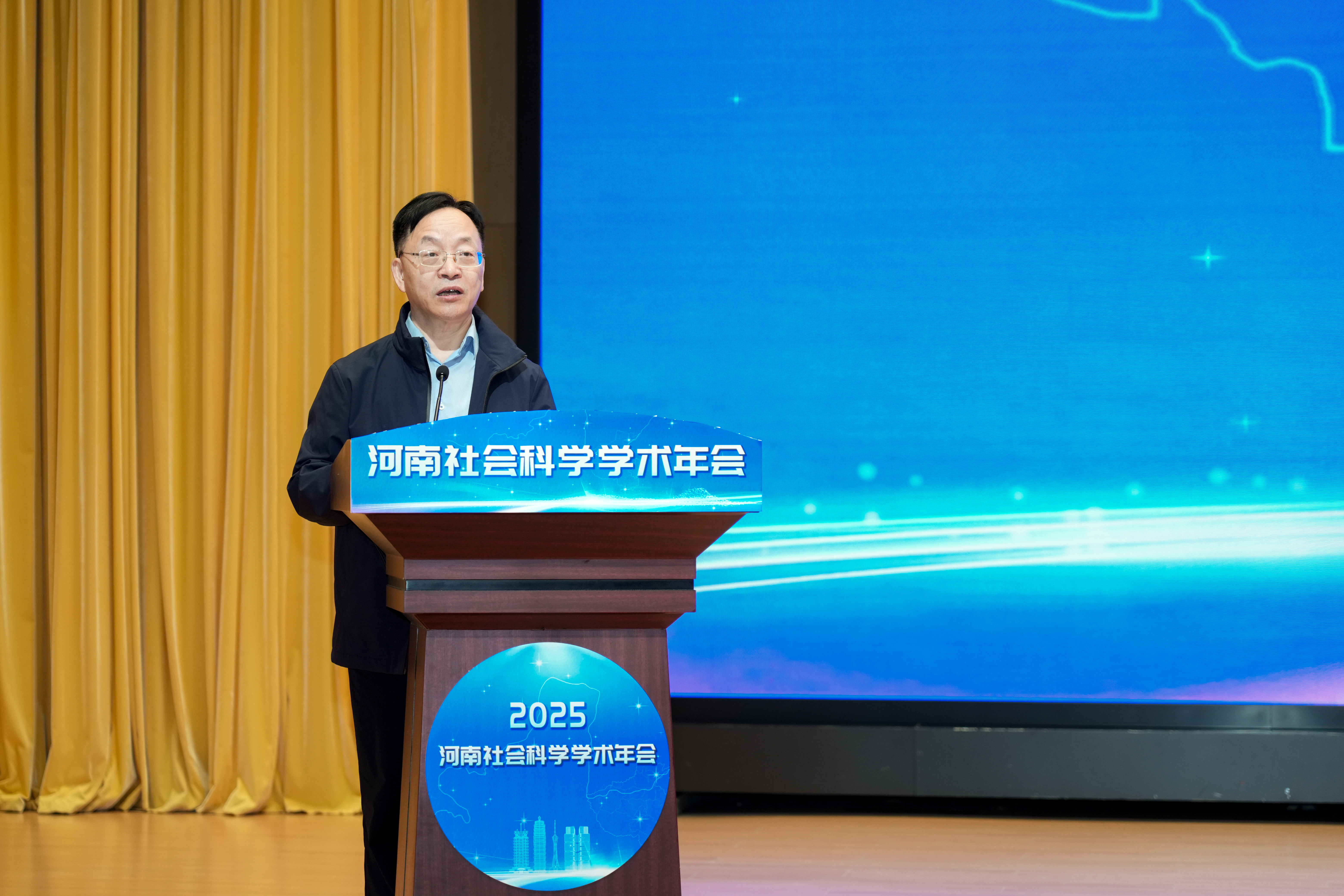 1760521676348612.jpg 1760521676348612.jpg