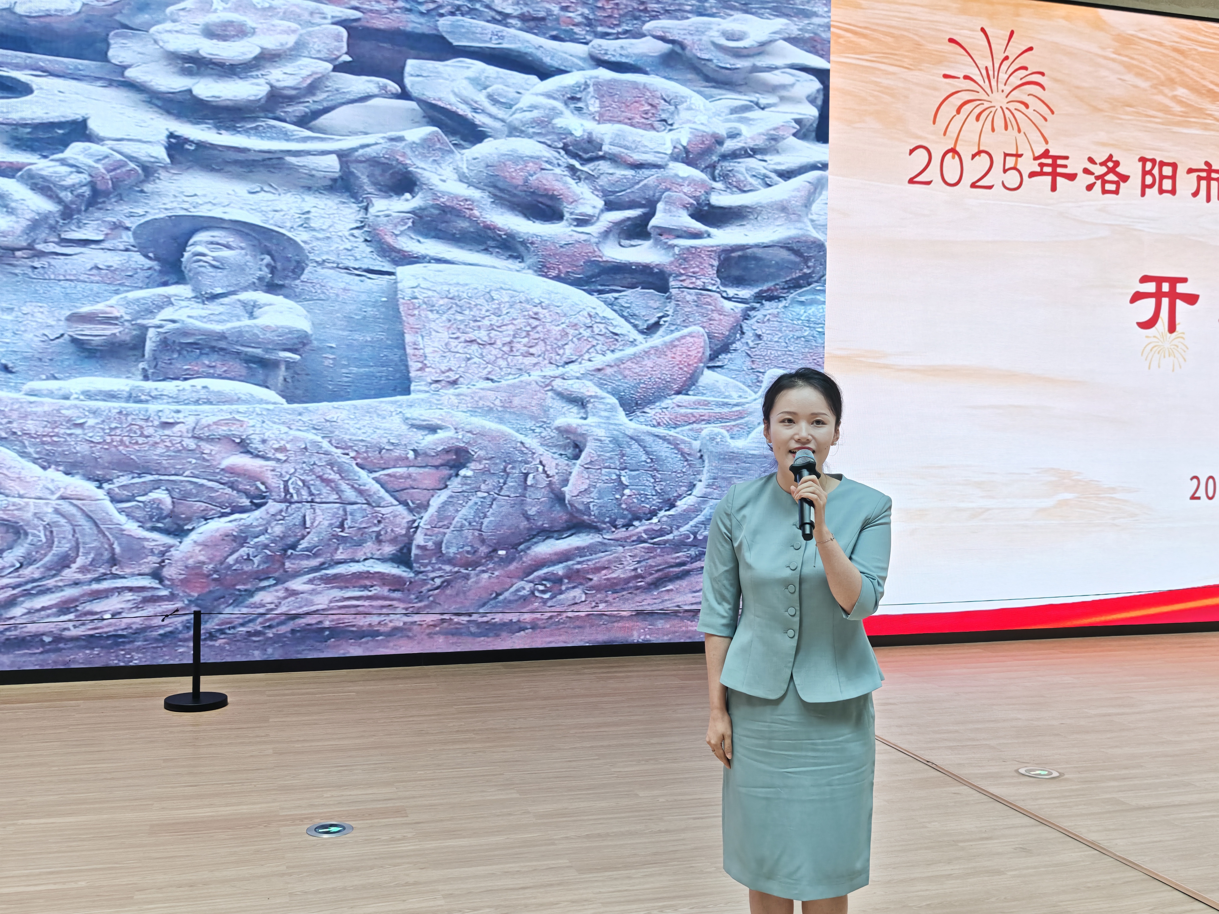 1758537690894572.jpg 1758537690894572.jpg